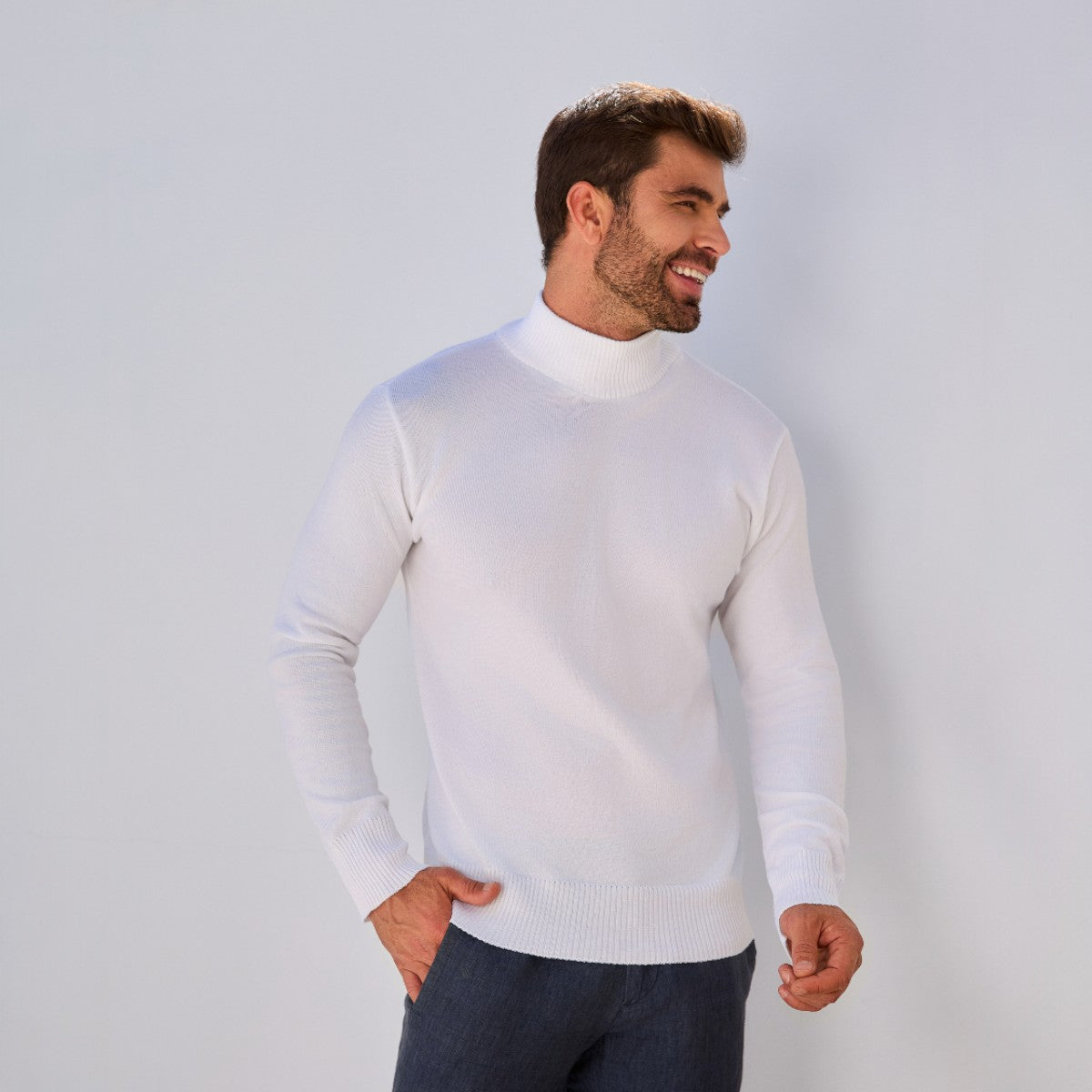 Cacharrel Masculina Gola Alta Estilosa