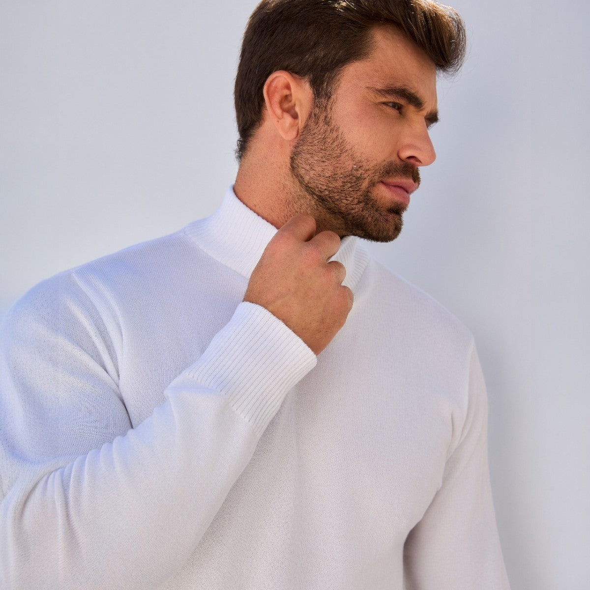 Cacharrel Masculina Gola Alta Estilosa