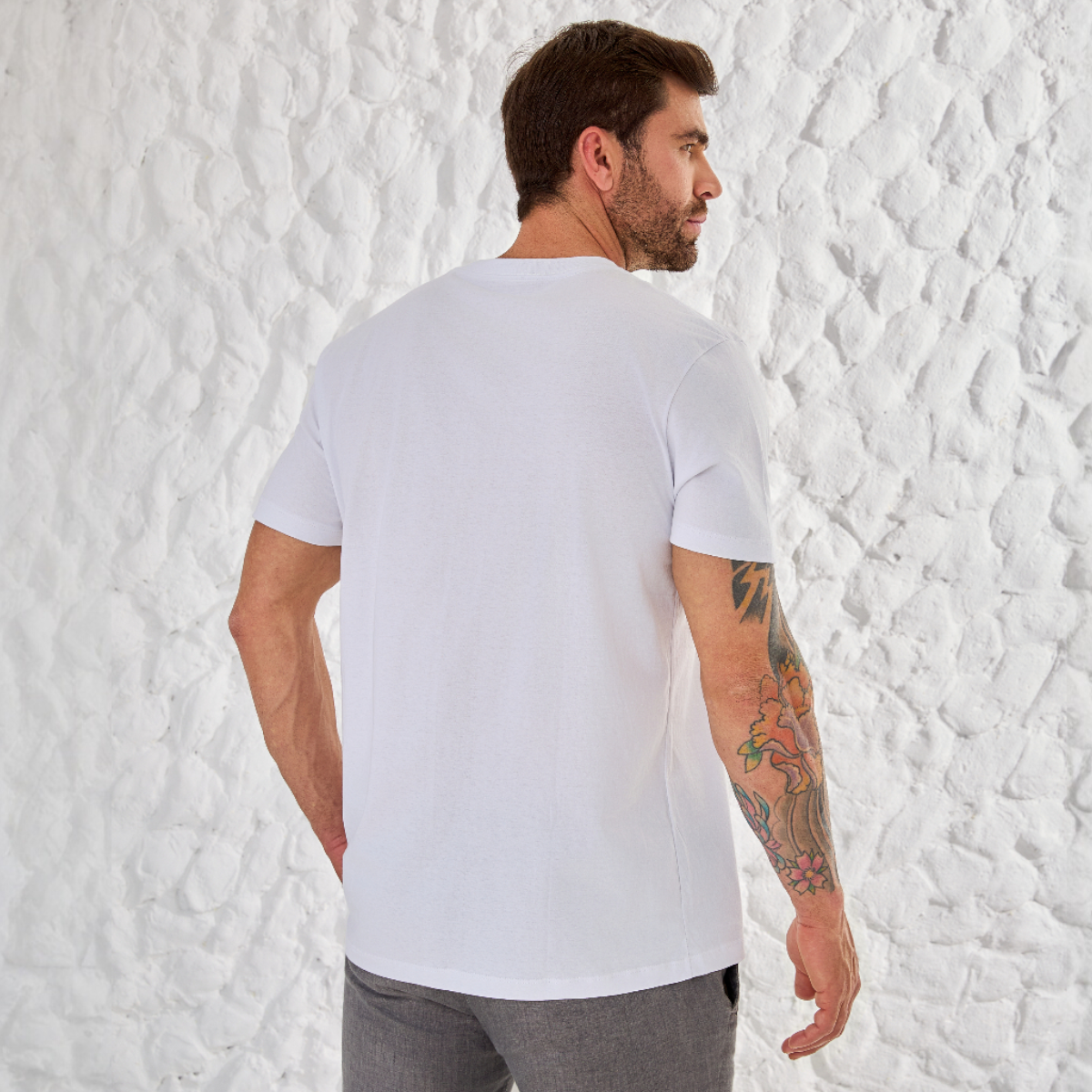 Camiseta Básica Unissex Algodão