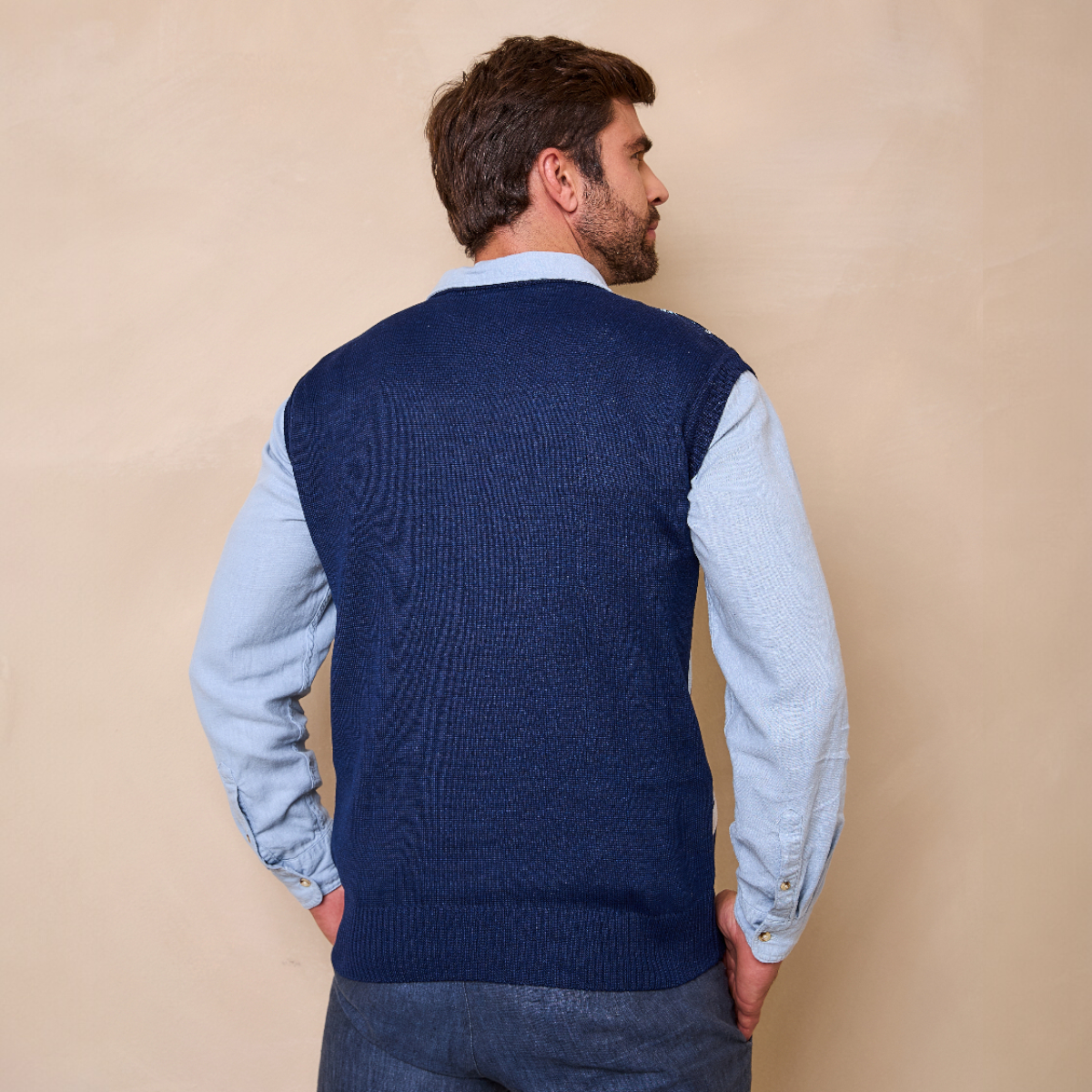 Colete Masculino Social de Tricô Xadrez Gola V