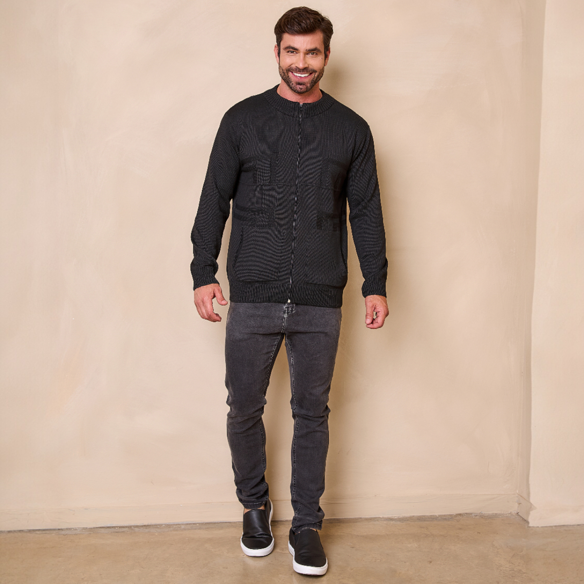 Jaqueta Masculina Tricot com Zíper e Bolso