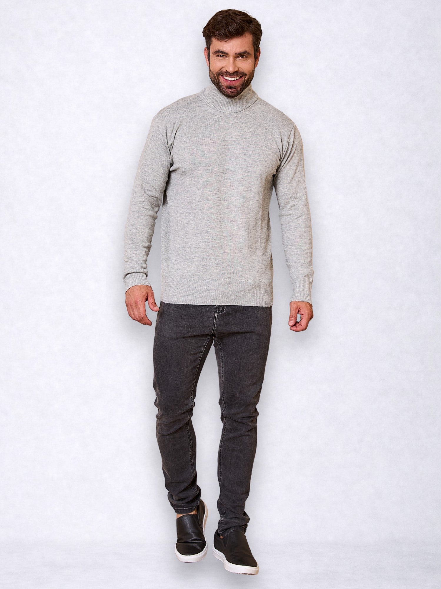 Cacharrel Masculina Gola Alta Estilosa