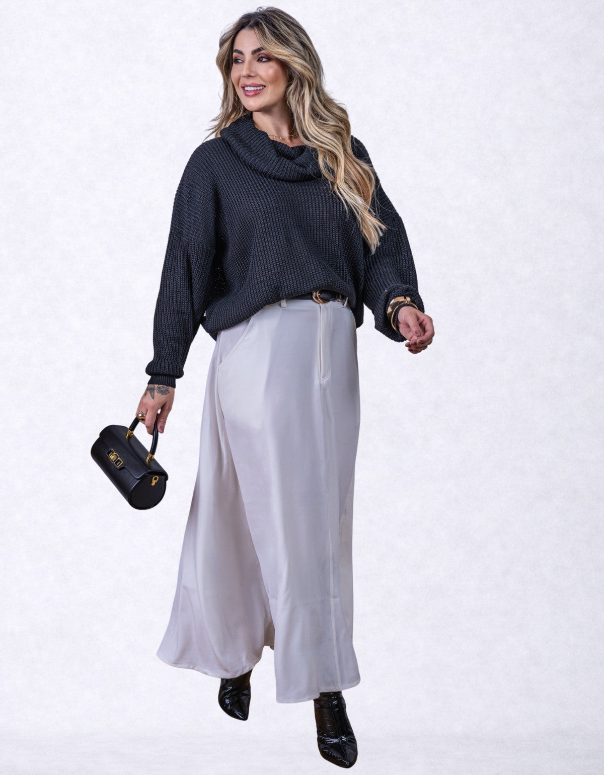Blusa Feminina Elegante Gola Boba