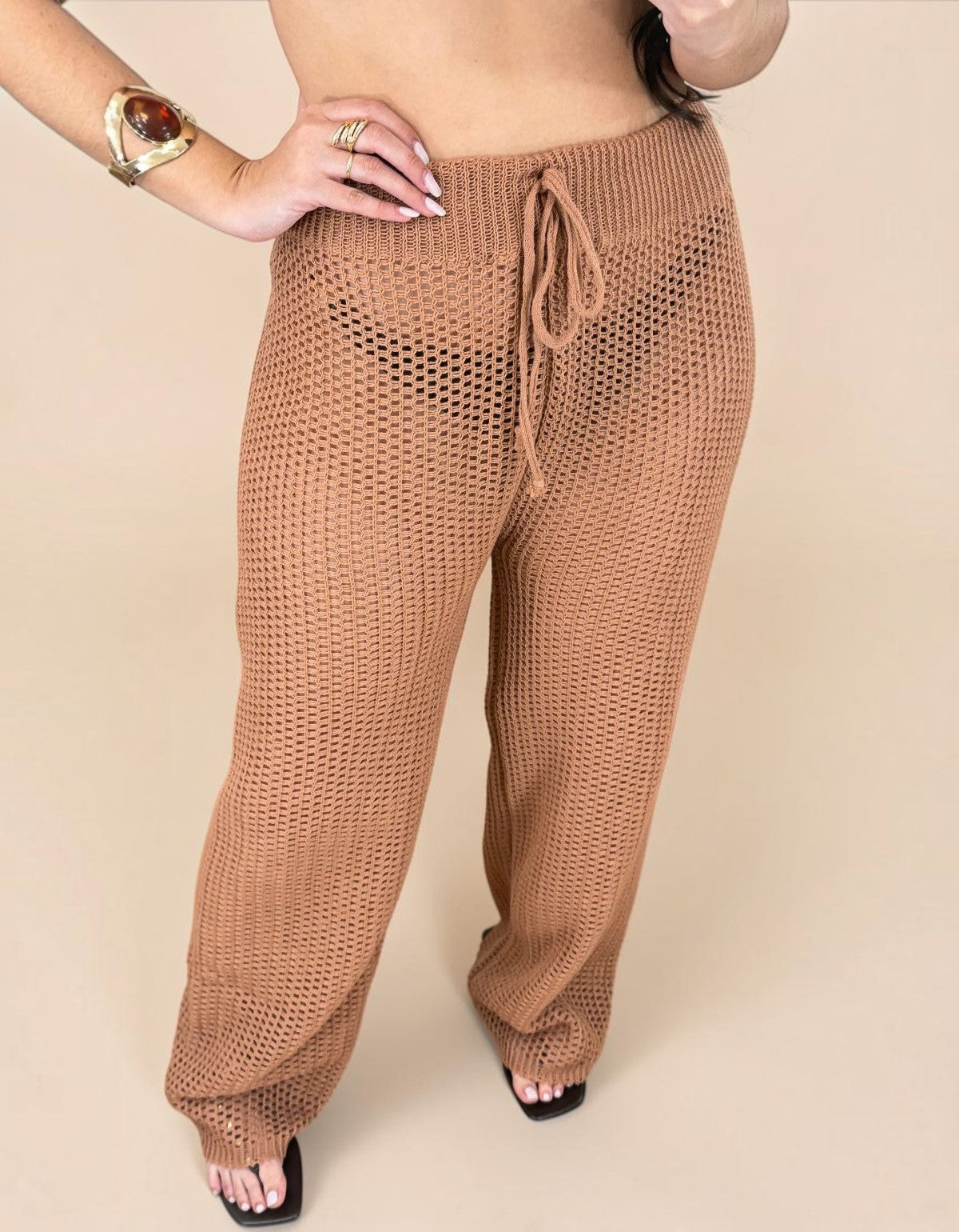 Calça Pantalona Saída de Praia Feminina em Tricô Rendado